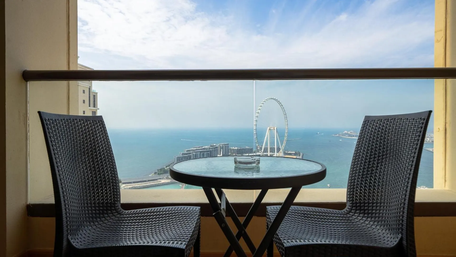 Breathtaking Full Sea View Luxury Apartment Dubai